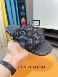 Picture of Louis Vuitton Slippers _SKULVsz38-44mnf04221341